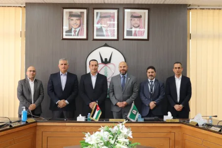 Kawar Energy and Yarmouk University strengthen collaboration for a sustainable campus